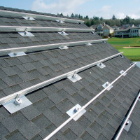 COSTRUZIONE DI MONTAGGIO PER TETTO IN BITUME INCLINATO 5kW